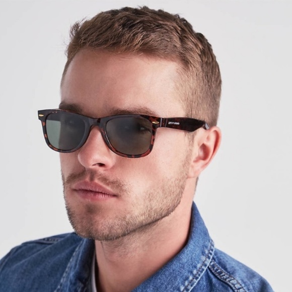 Lucky brand wayfarer sunglasses Clearance